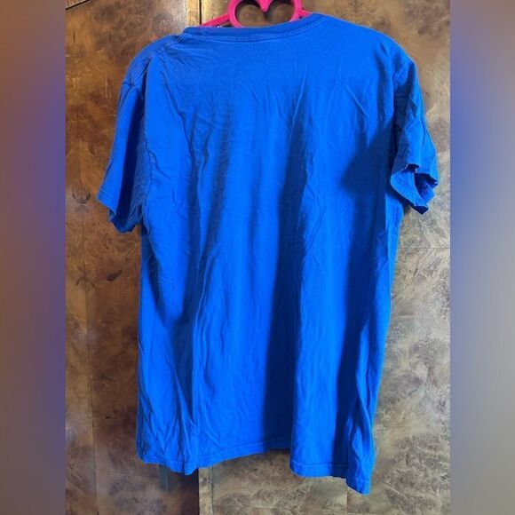 Don’t worry be happy Disney tee - Picture 2 of 3